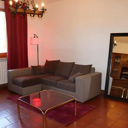 Apartment Con Camino In Centro Storico Bevagna