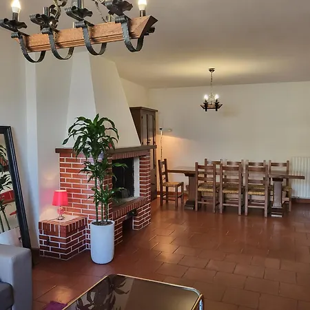 Apartment Con Camino In Centro Storico
