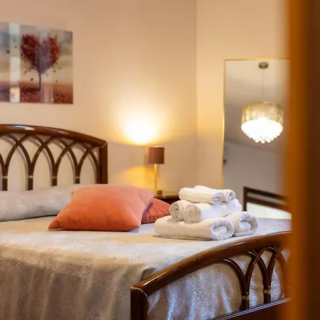 Apartmán Con Camino In Centro Storico